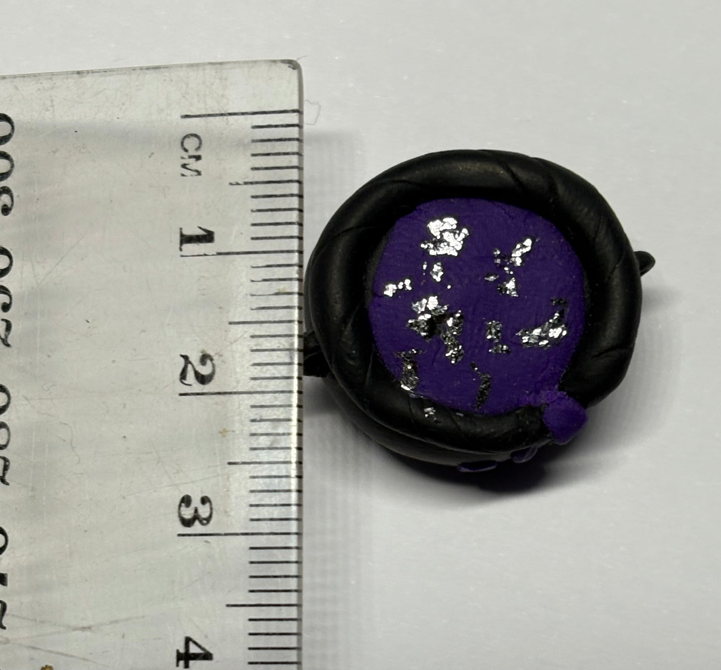 Purple Silver Leaf Cauldron Clay Art Sphere Holder