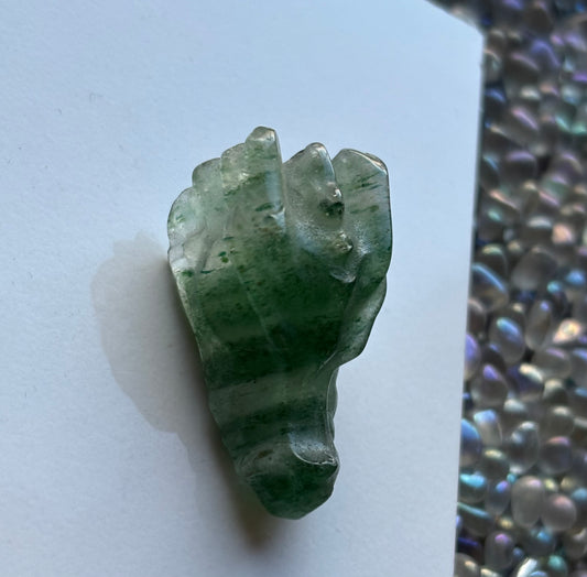 Green Strawberry Quartz Dragon Skull Mini Crystal Gemstone Carving