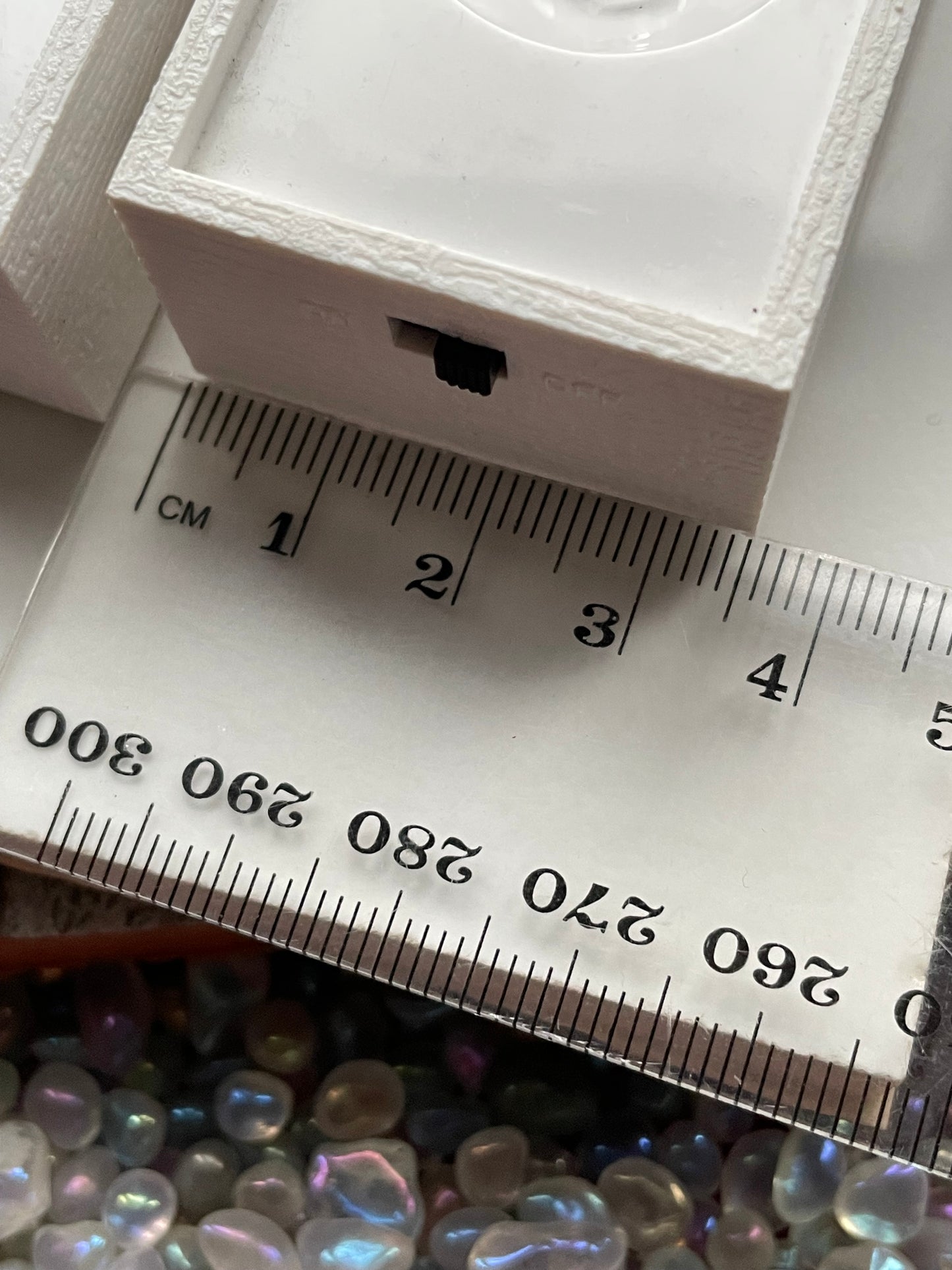 Multicoloured Light USB White Wood Base - Small