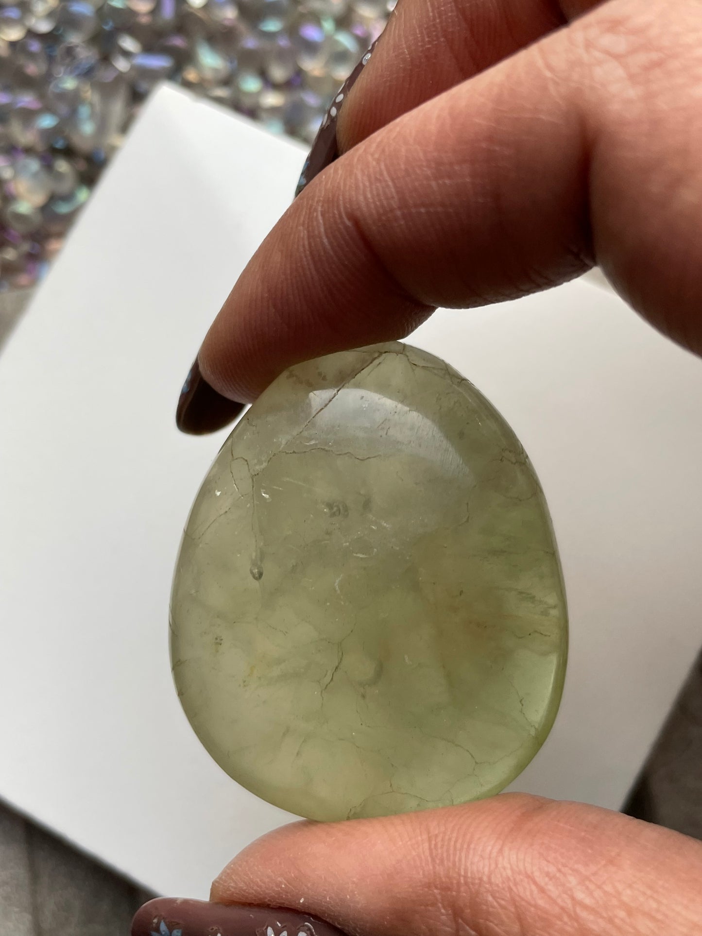 Green Fluorite Uv Reactive Crystal Gemstone Palm Stone - S (A)