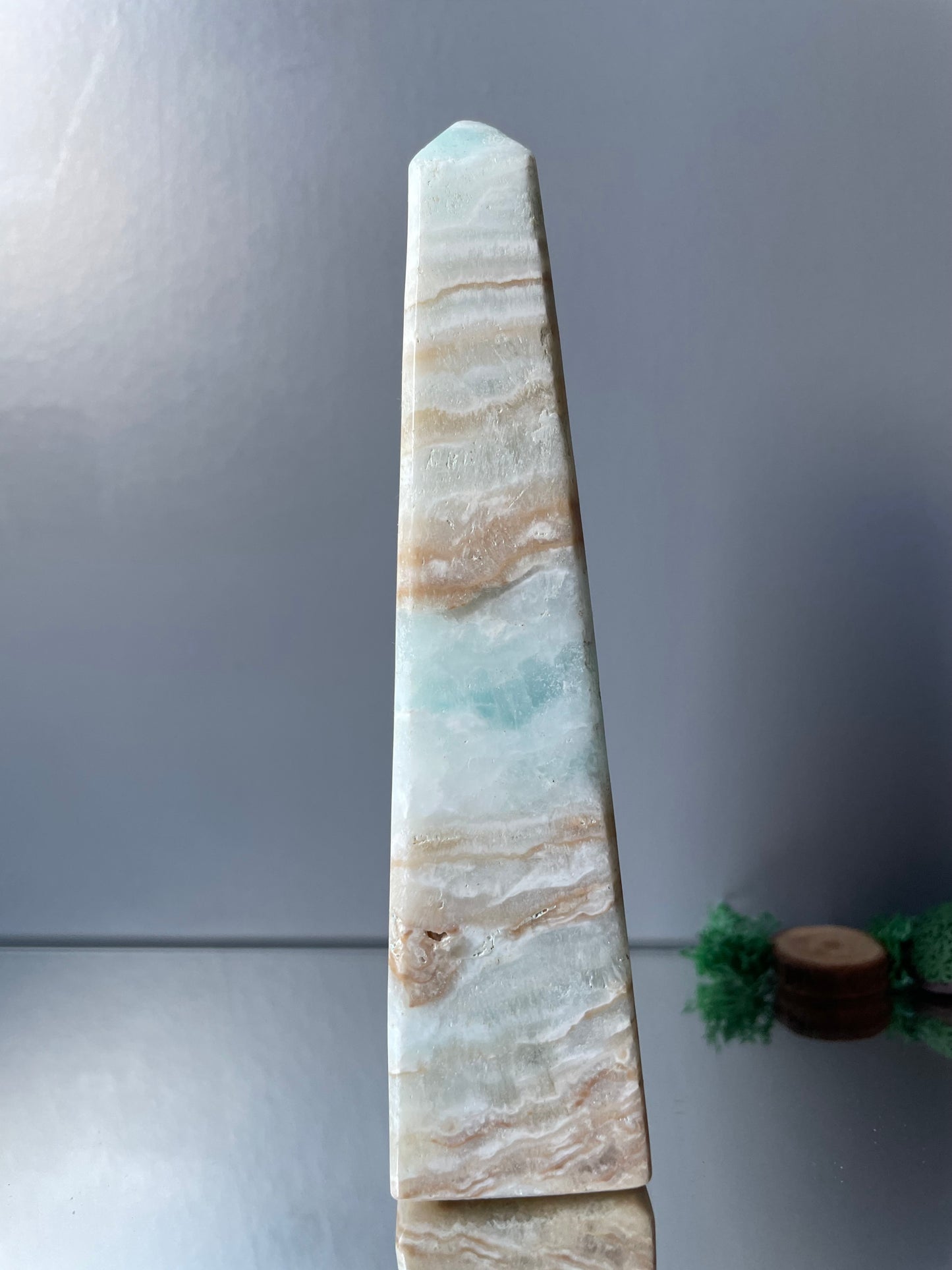 Caribbean Calcite Aragonite Crystal Gemstone Tower Point (2)