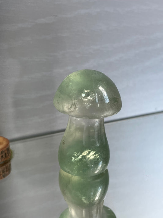 Green Fluorite Crystal Gemstone Mushroom Mini Carving (2)
