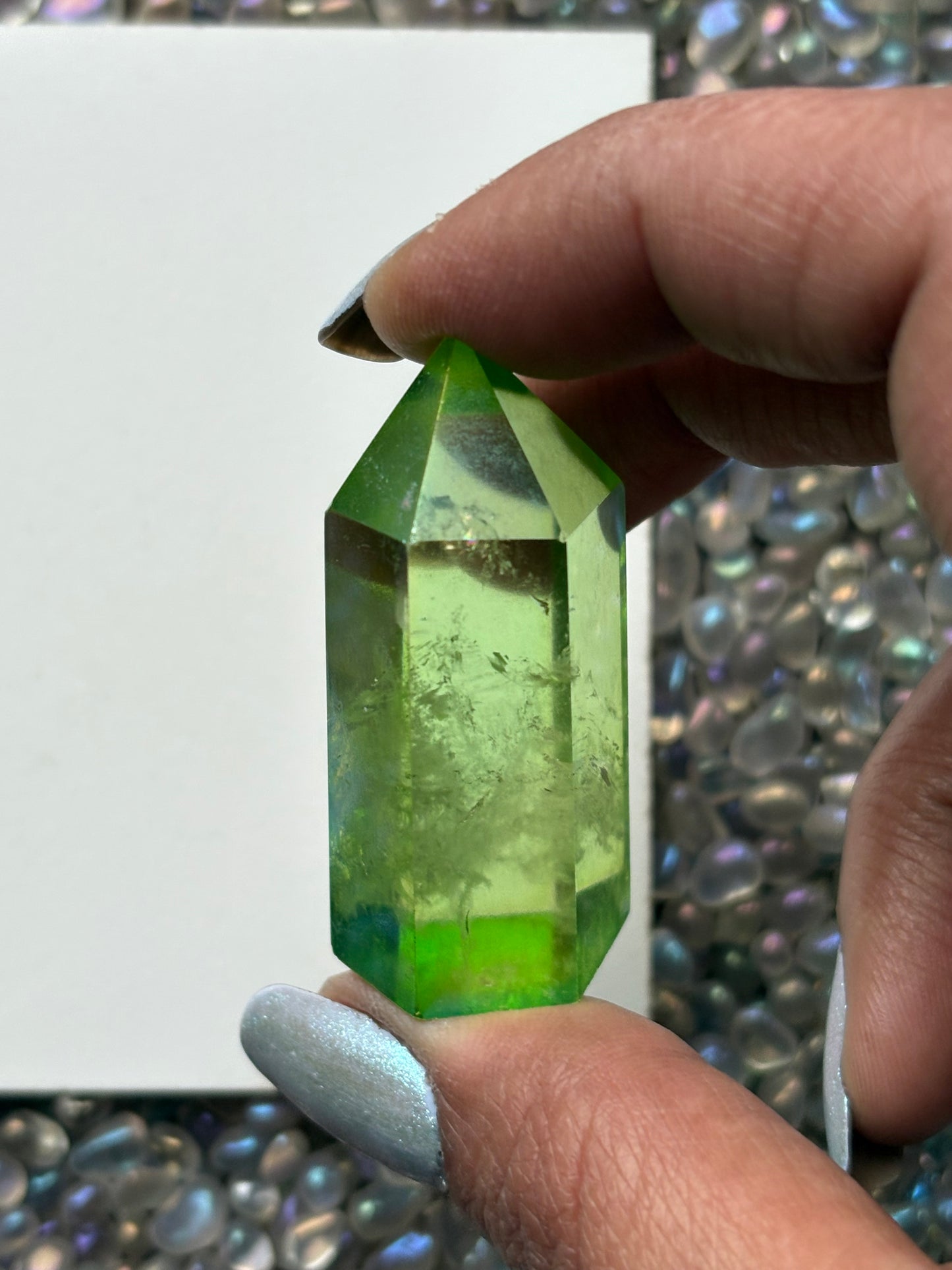 Apple Green Aura Quartz Crystal Gemstone Tower Point (1)