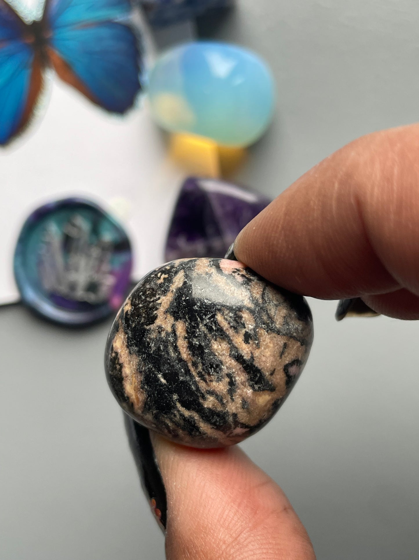 Butterfly Card & Gemstone Crystal Tumbled Stone Gift Set (1)