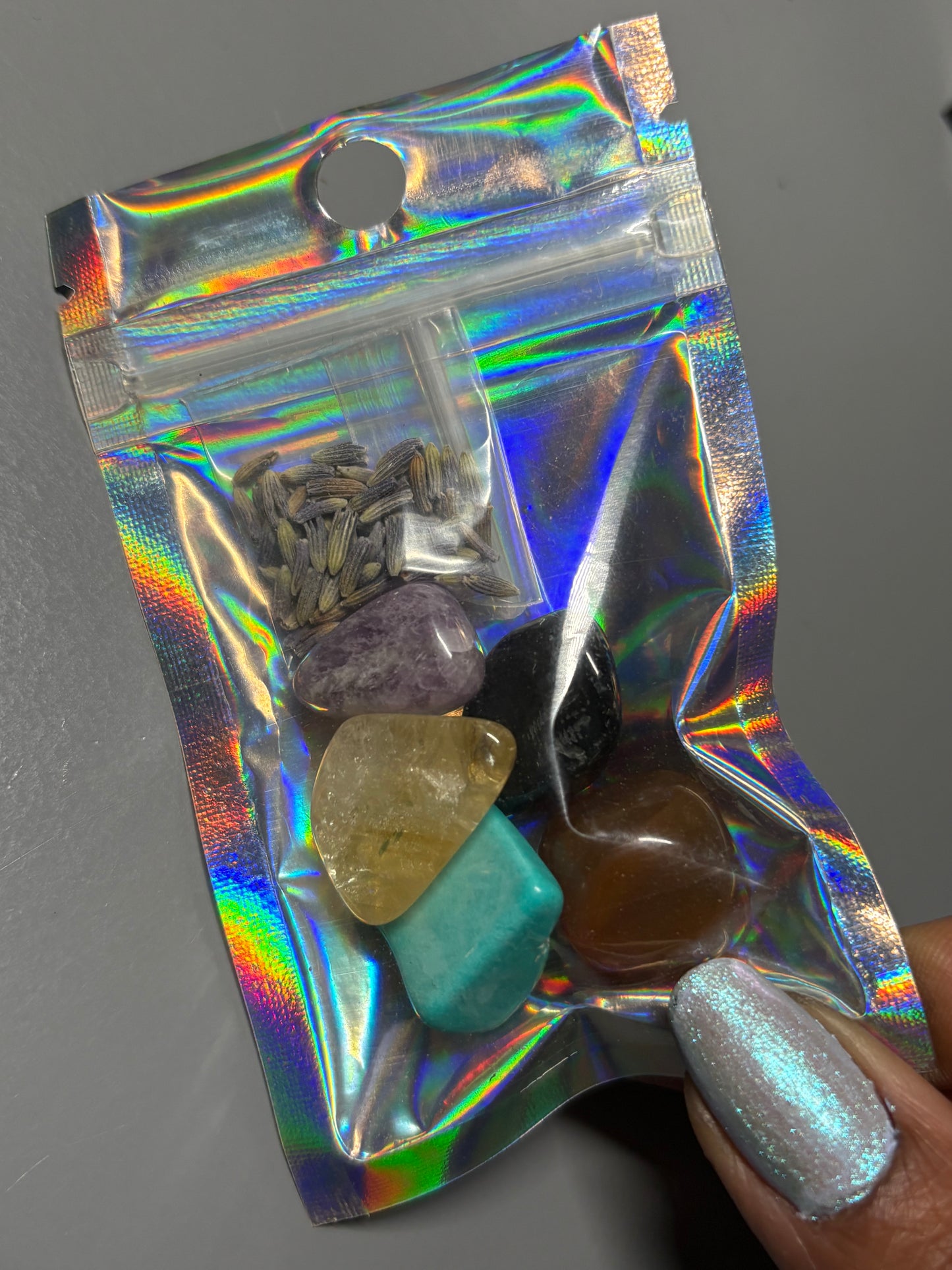 Relax Pack - Agate Amethyst Citrine Carnelian Turquoise Howlite Gemstone Crystal - Lavender