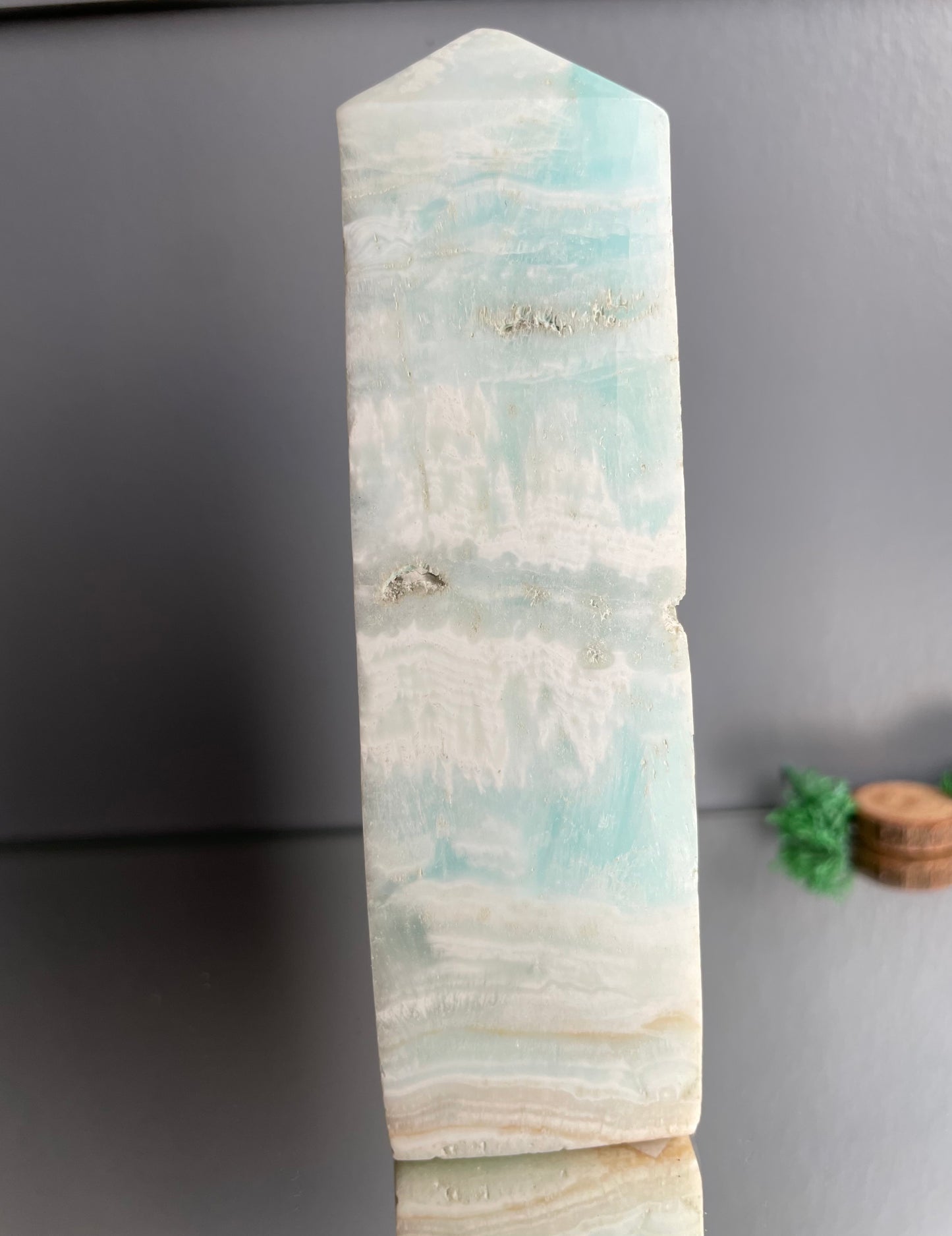 Caribbean Calcite Aragonite Crystal Gemstone Tower Point (1)