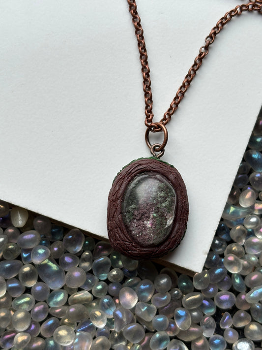 Rainbow Lodalite Garden Quartz Crystal Gemstone Oval Enchanted Forest Necklace (2)