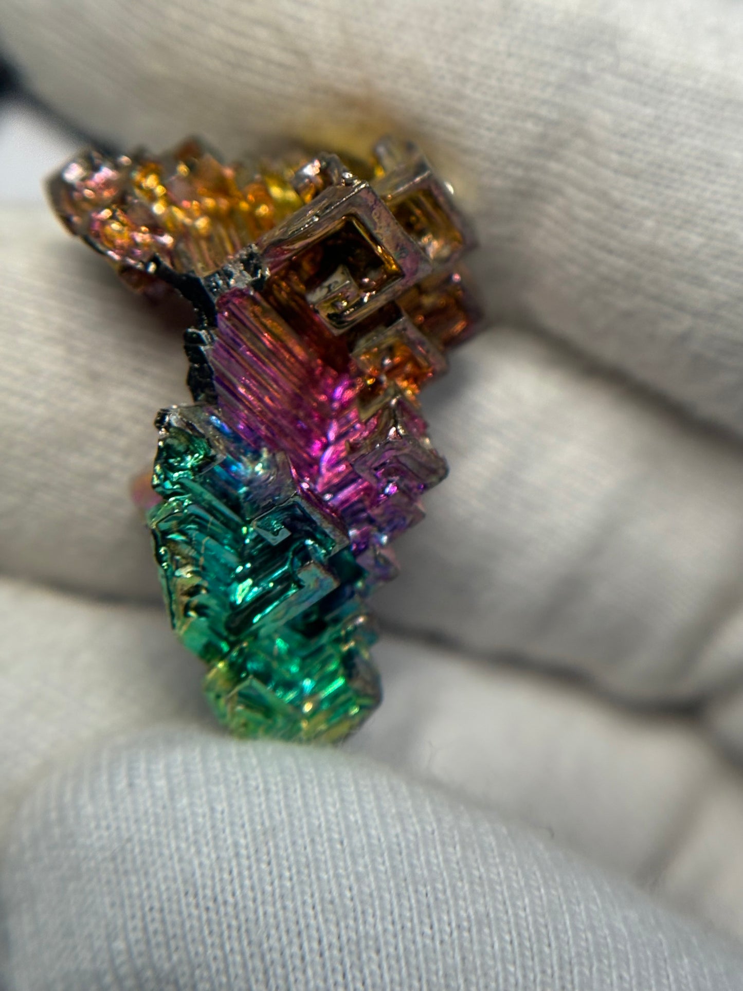 Rainbow Bismuth Crystal Specimen Metal Art S (4)