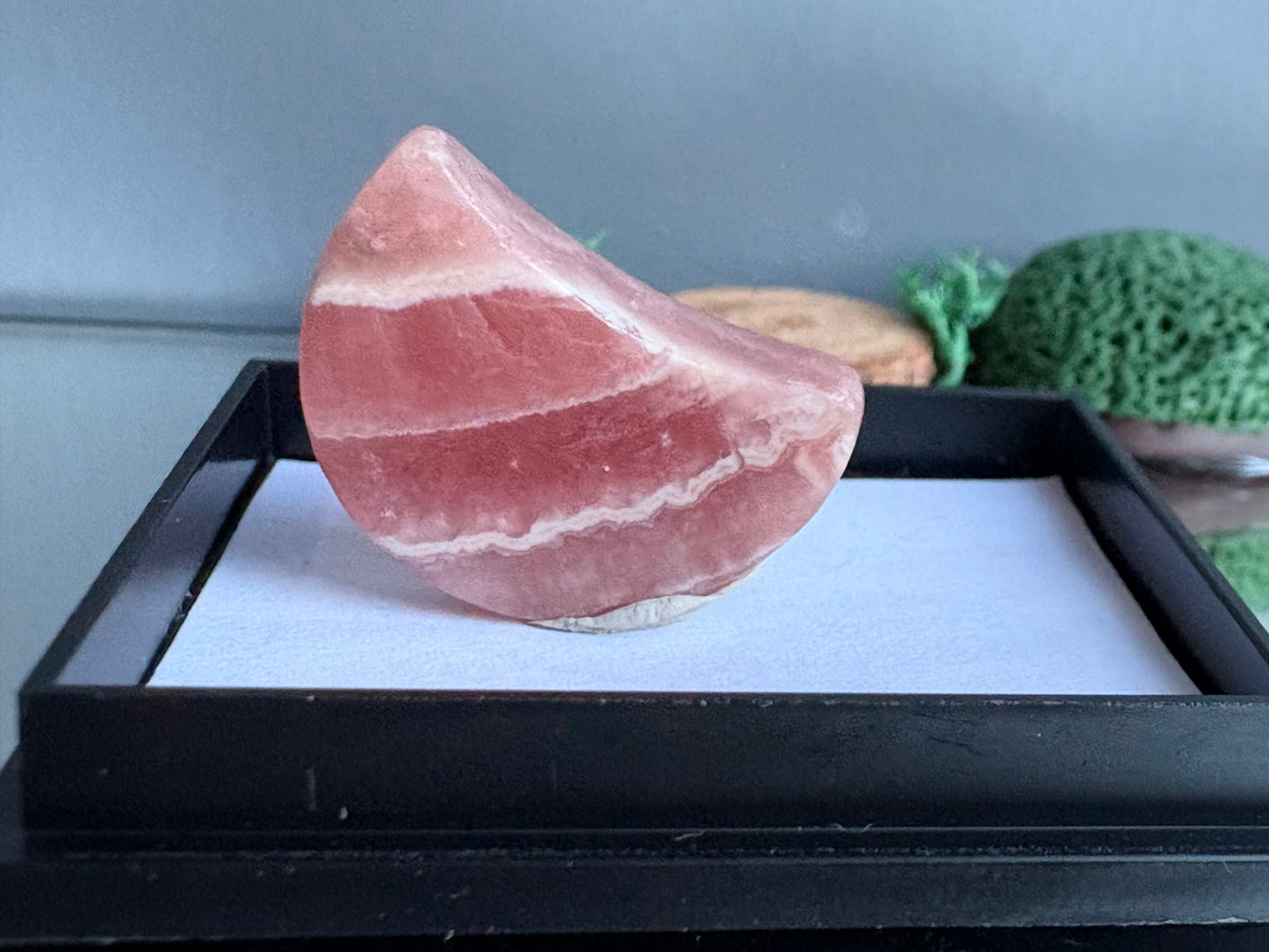 Rhodochrosite Crystal Gemstone Mini Crescent Moon Carving (1)