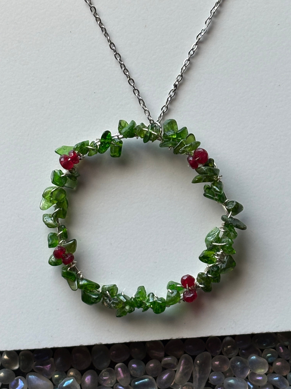 Diopside Crystal Gemstone Leafy Wreath pendant silver Necklace (Certified)