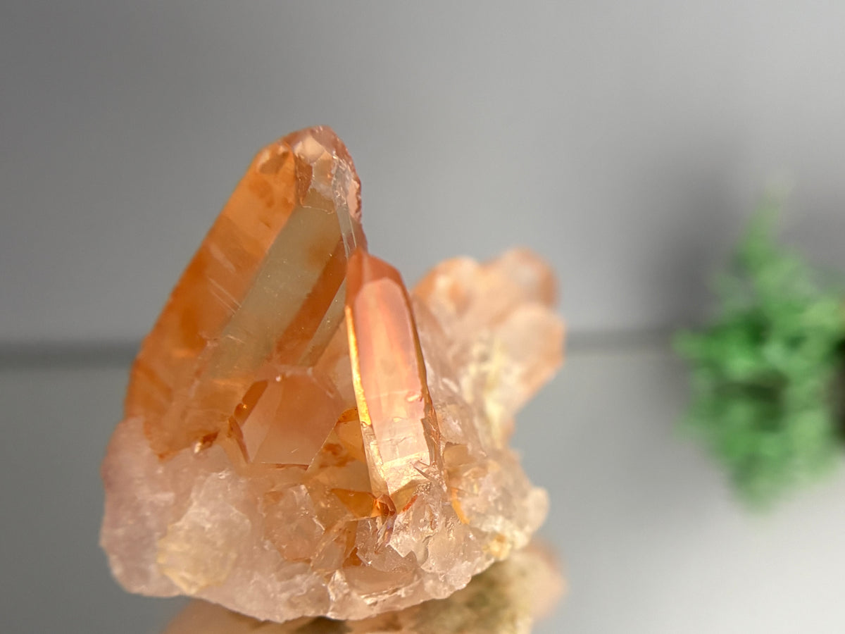 Tangerine Quartz Gemstone Crystal Specimen (1)