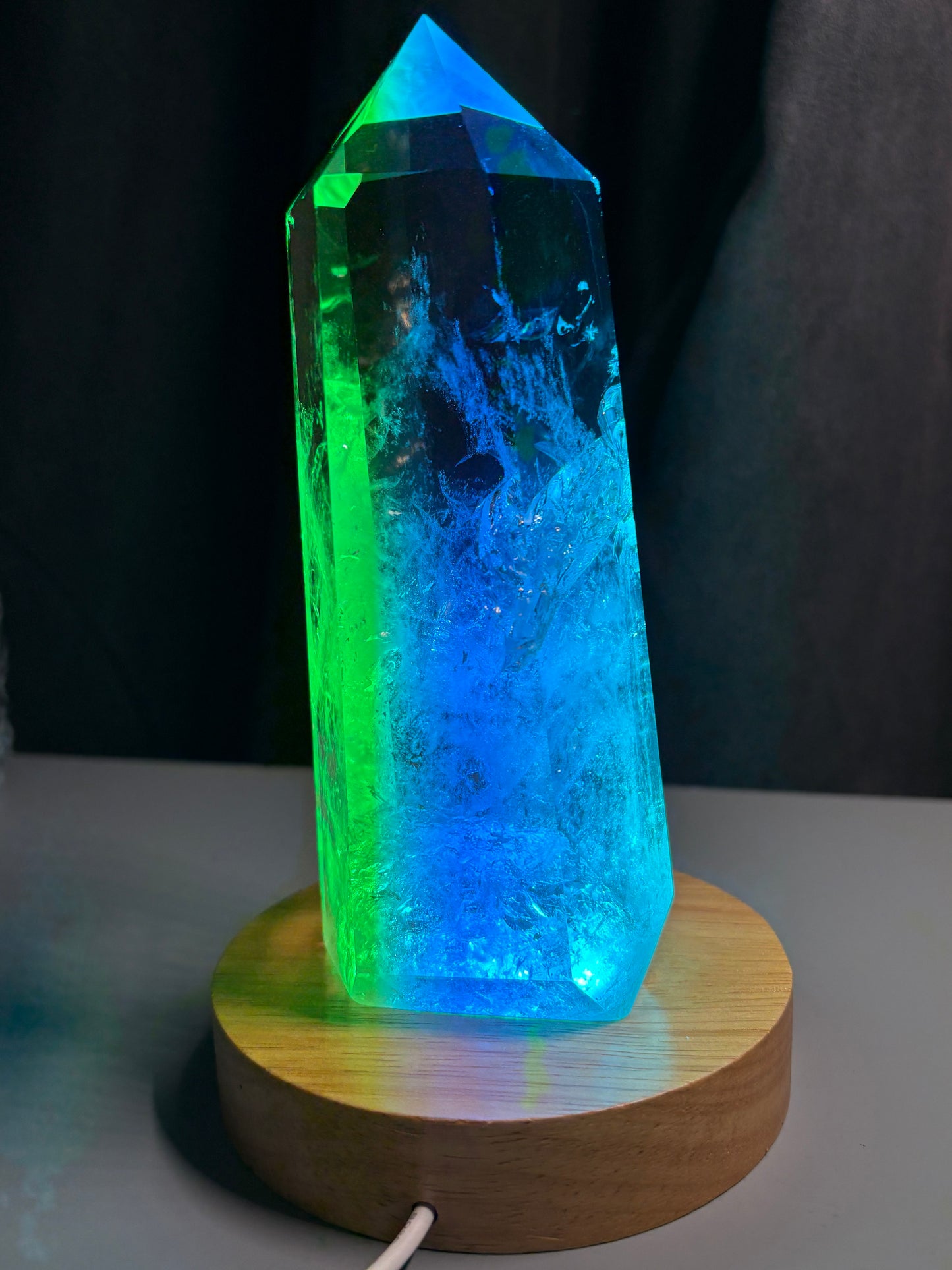 Multicoloured Light USB Wood Base