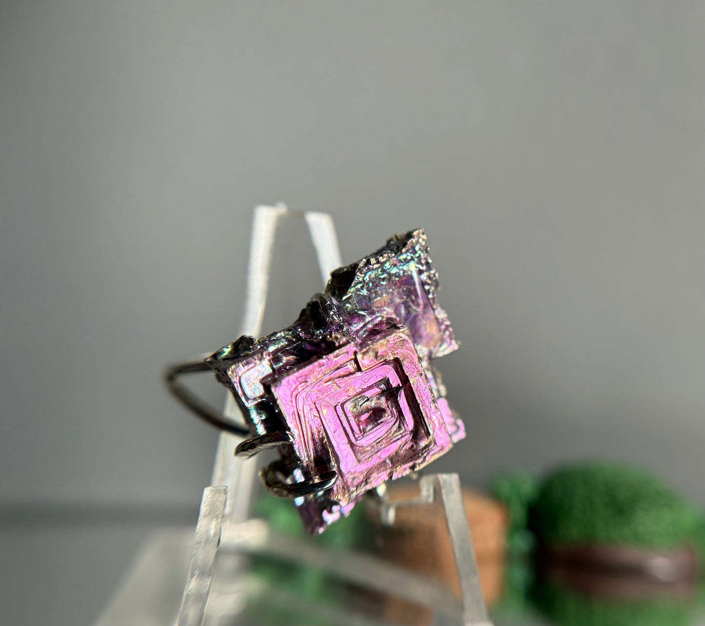 Bismuth Rose Crystal Metal Art Silver Ring