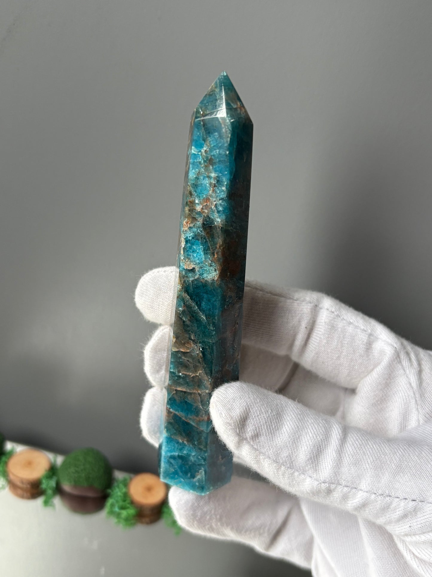 Neon Blue Apatite Gemstone Crystal Tower Point (3)