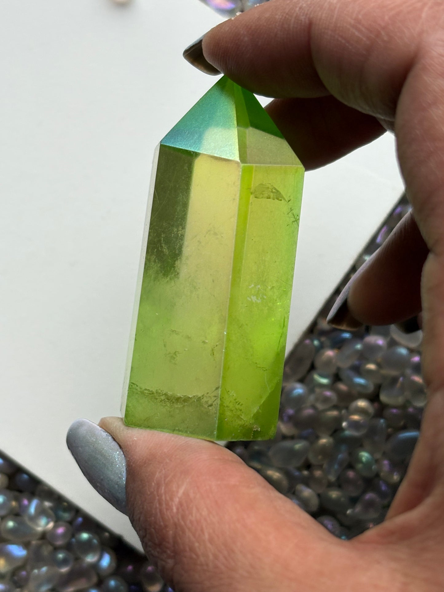Apple Green Aura Quartz Crystal Gemstone Tower Point (3)