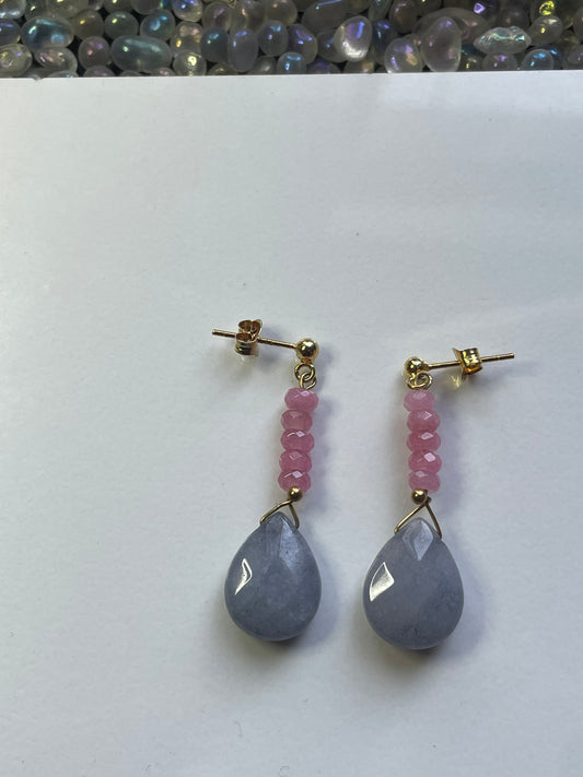 Pink & Grey Quartzite Crystal Gemstone Teardrop linear Gold Earrings (Certified)