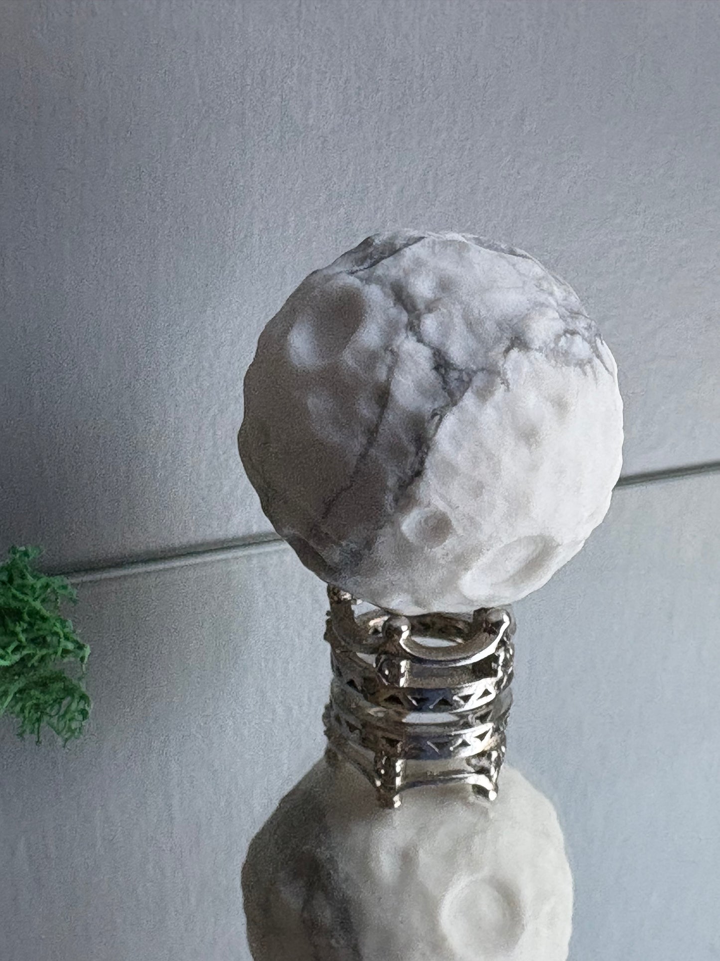 Howlite Crystal Gemstone Mini Full Moon Carving