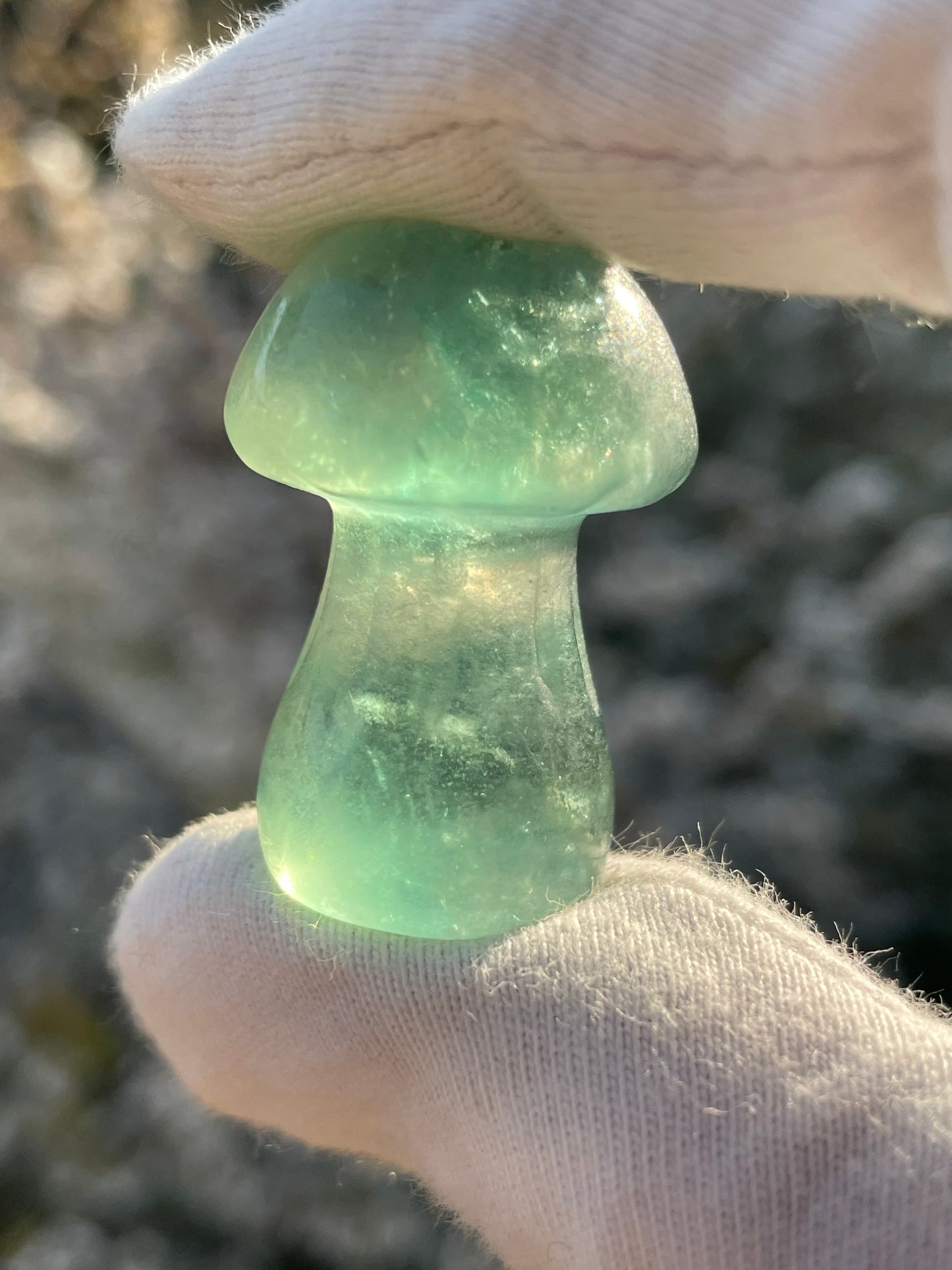 Green Fluorite Crystal Gemstone Mushroom Mini Carving (1)