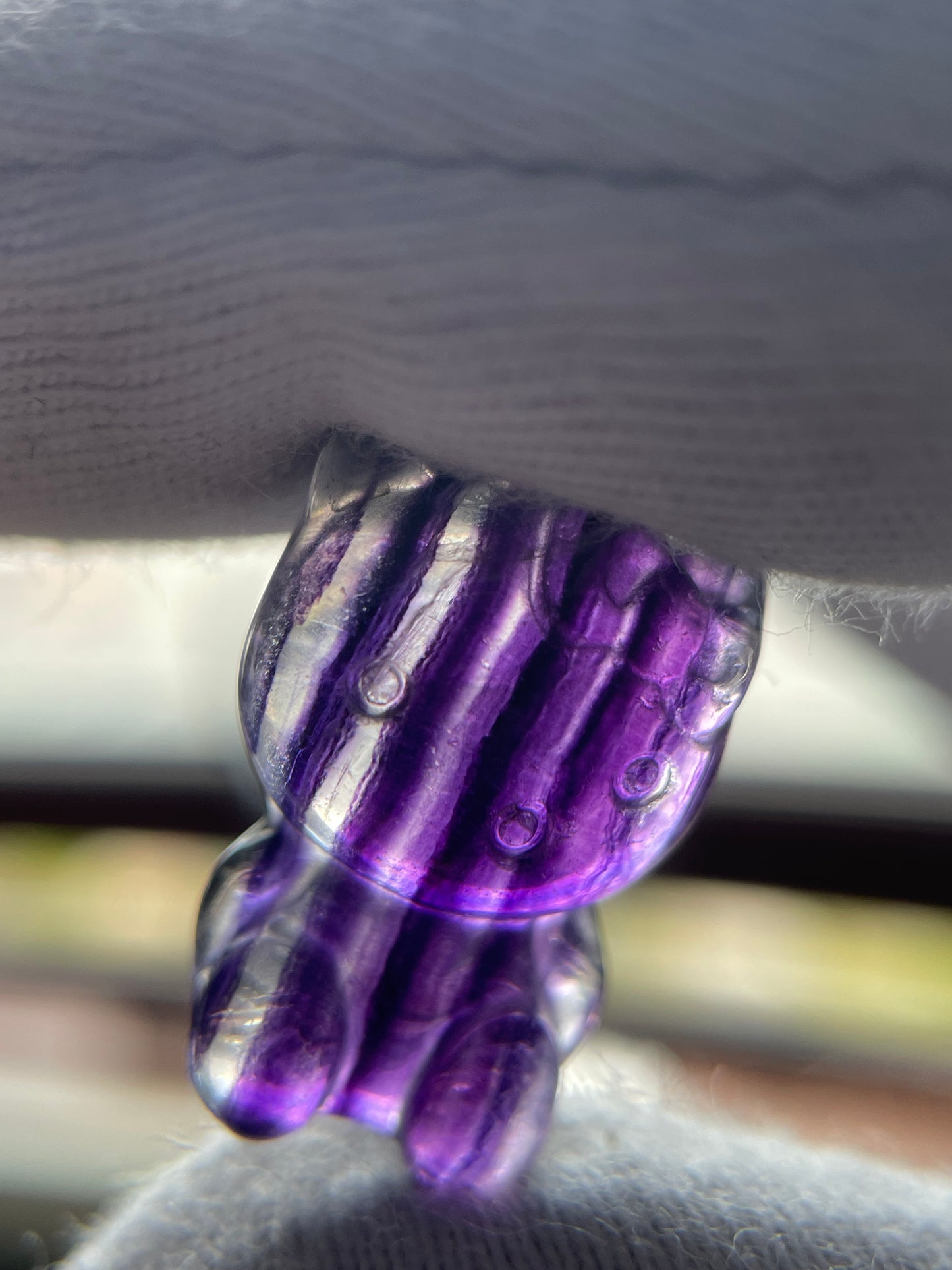 Fluorite Crystal Gemstone Hello Kitty Carving (2)