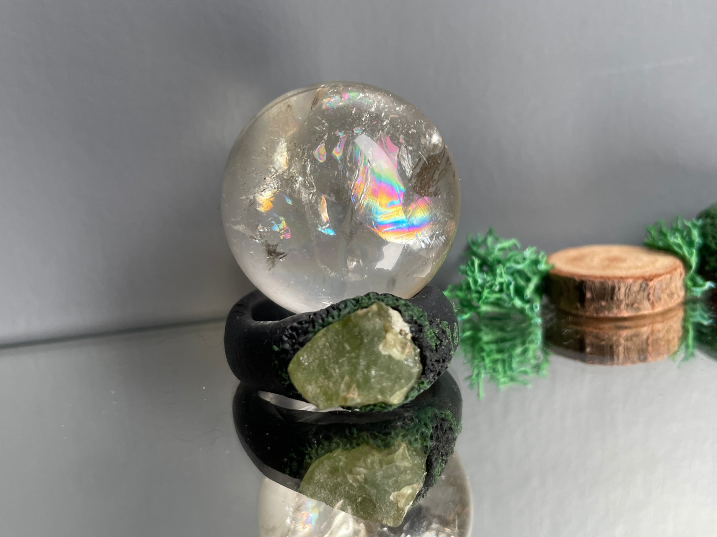 Rainbow Smoky Quartz Crystal Gemstone Sphere Clay Peridot Ring Holder Gift Set