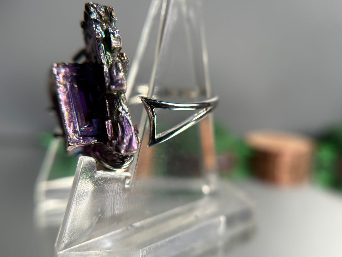 Bismuth Rose Crystal Metal Art Silver Ring