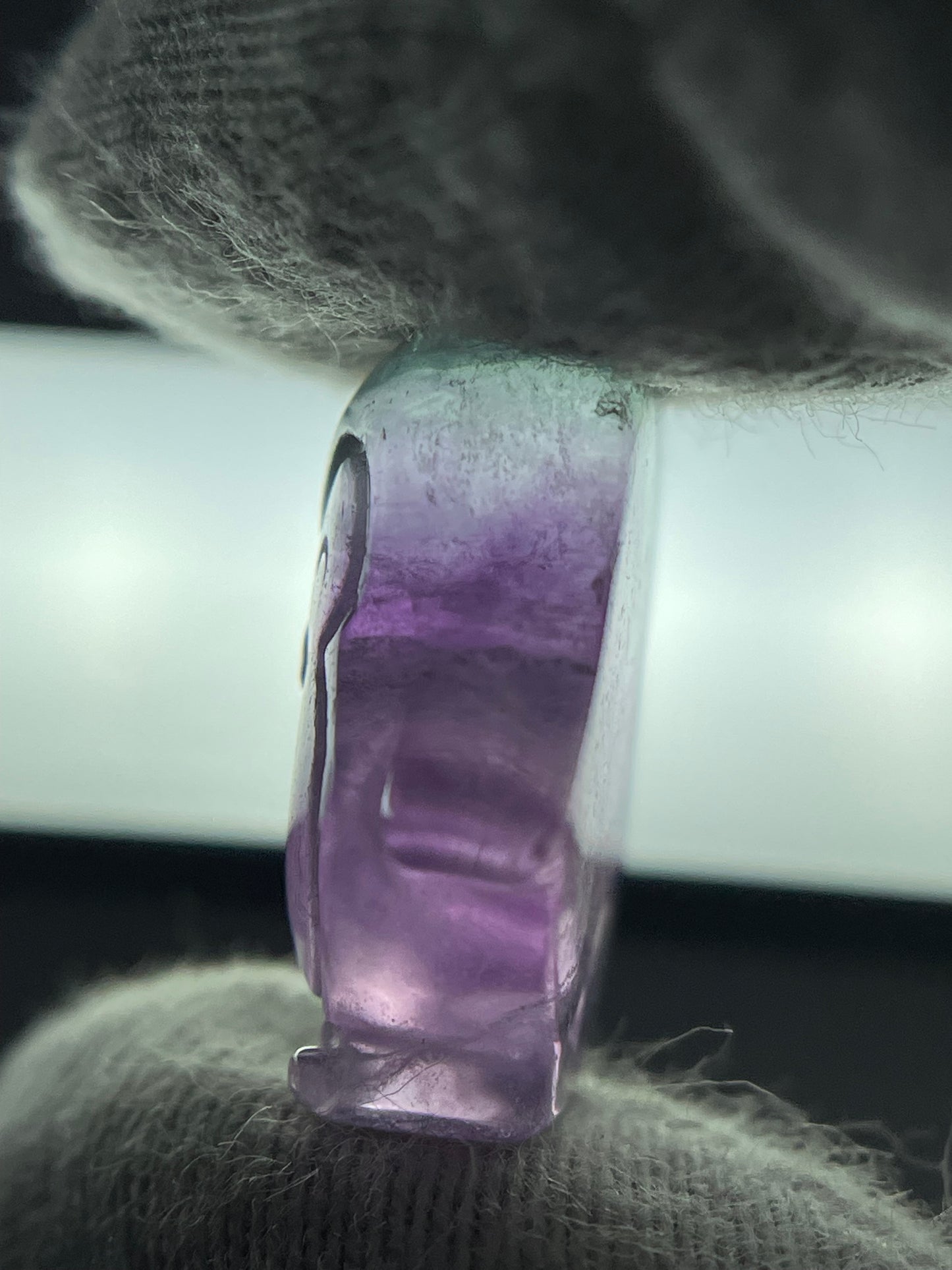 Rainbow Fluorite Micro Pocket Pet Penguin Crystal Gemstone Carving (6)