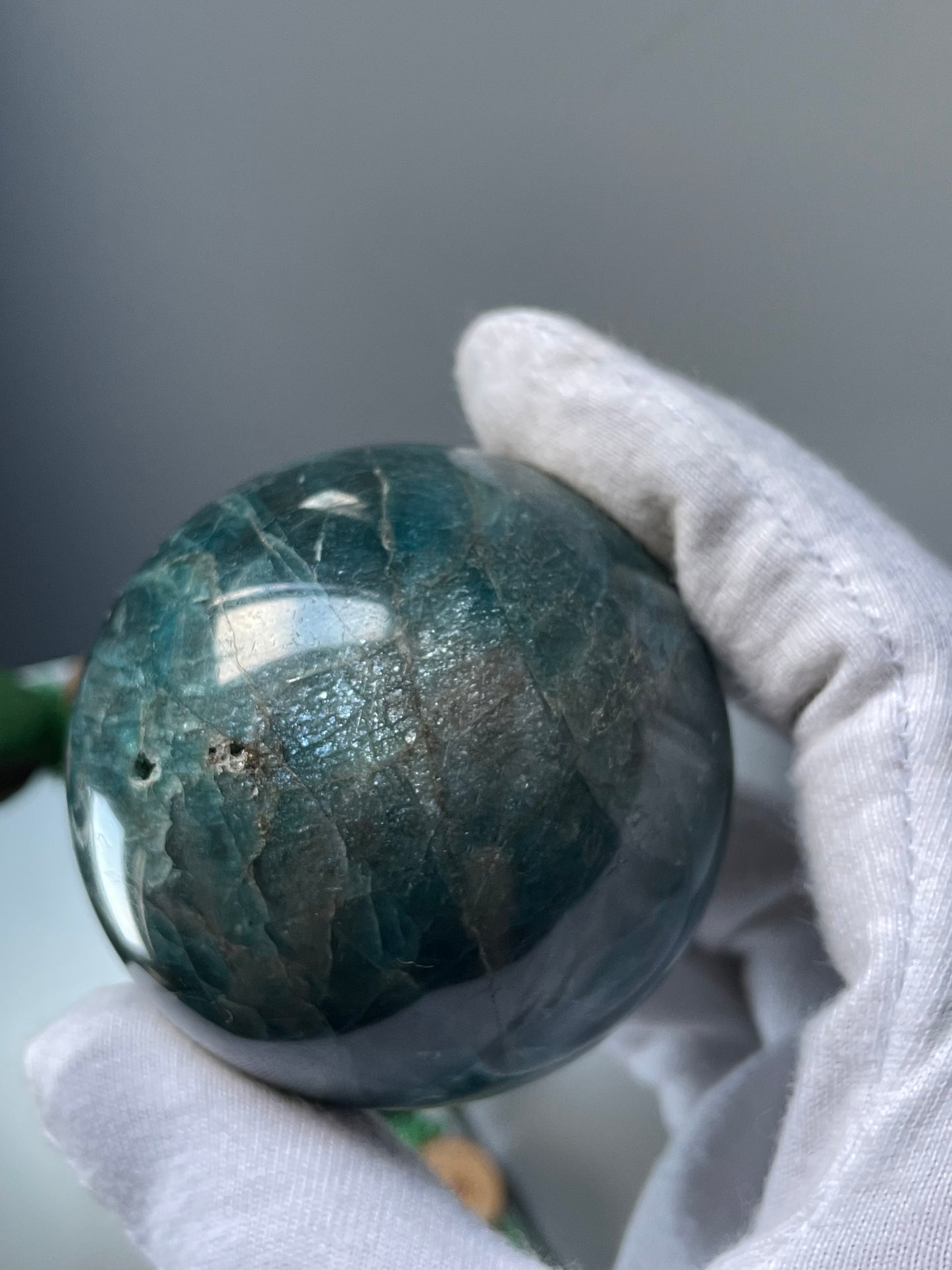 Blue Neon Apatite Asterism UV Gemstone Crystal Sphere (2)