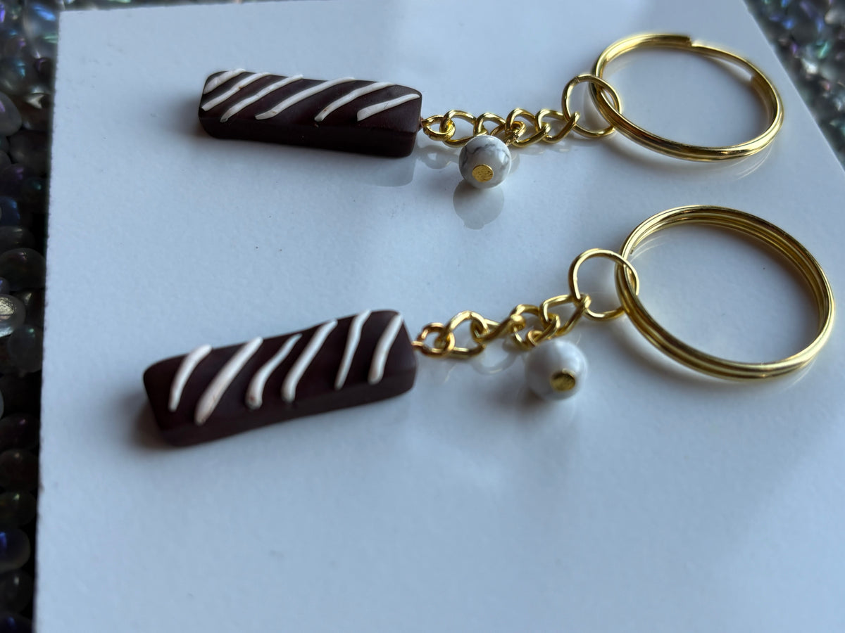 Chocolate Candy Bar Clay & Howlite Crystal Gemstone Keychain (Gold)