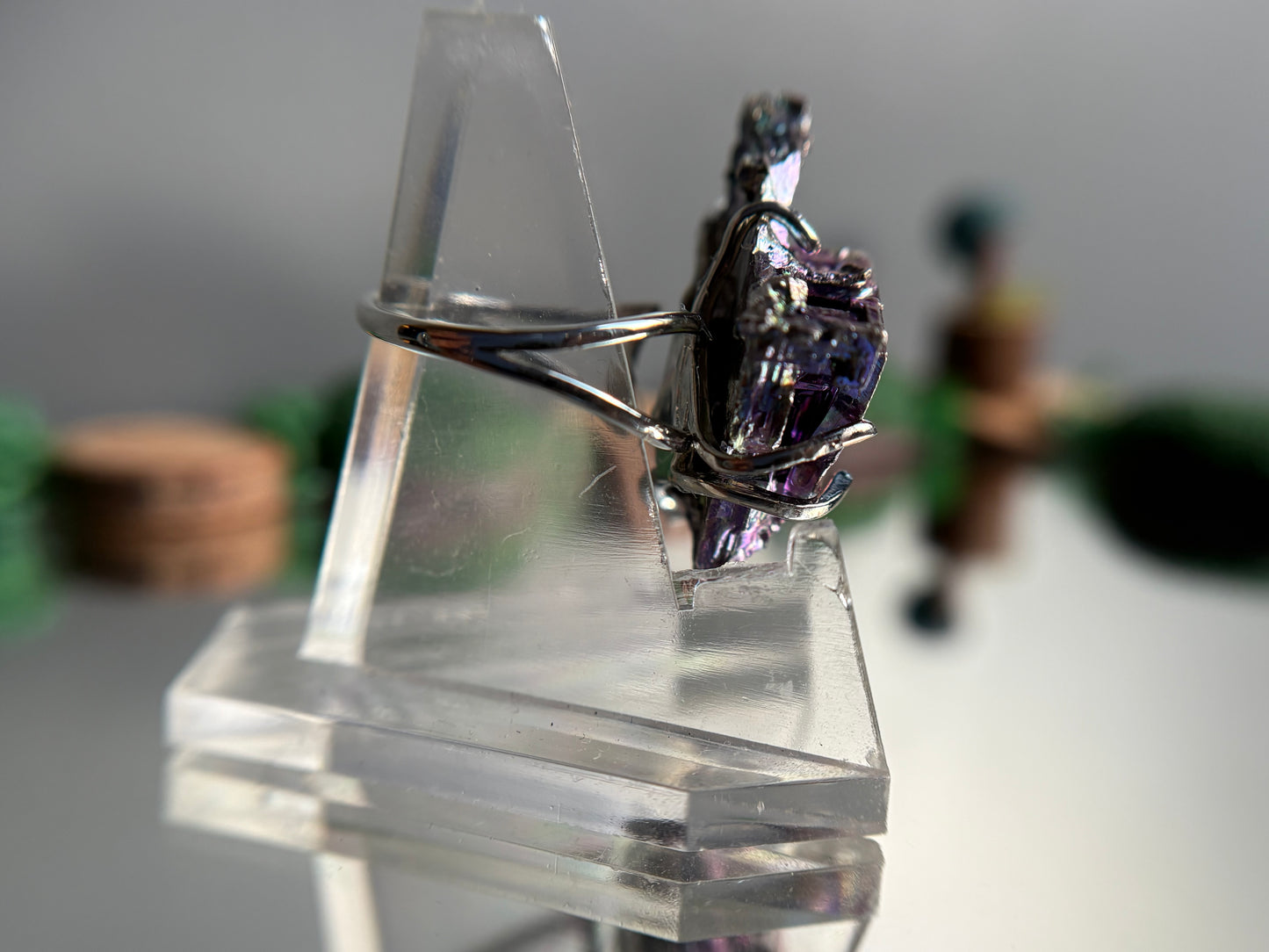 Bismuth Rose Crystal Metal Art Silver Ring