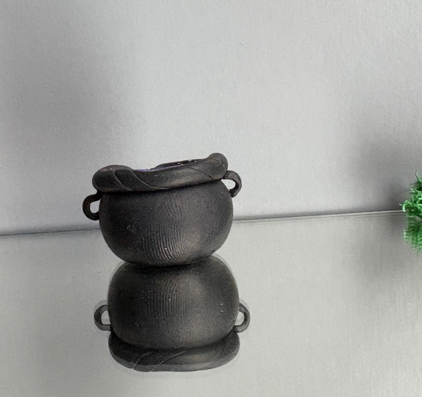 Purple Silver Leaf Cauldron Clay Art Sphere Holder