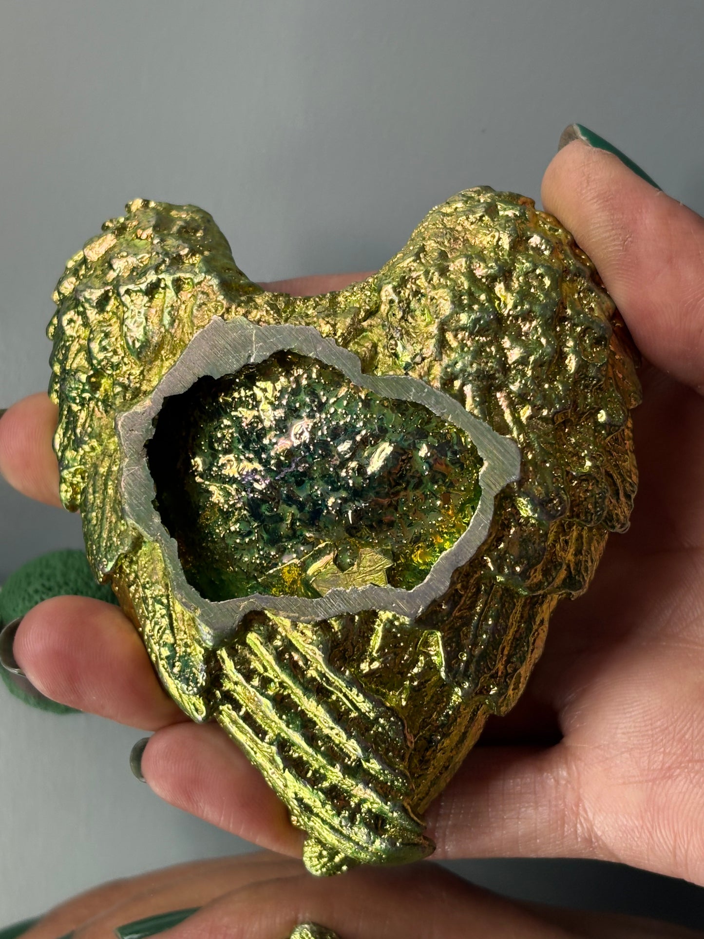 Green Gold Bismuth Crystal Angel Wing Dish / Sphere Holder Metal Art Sculpture