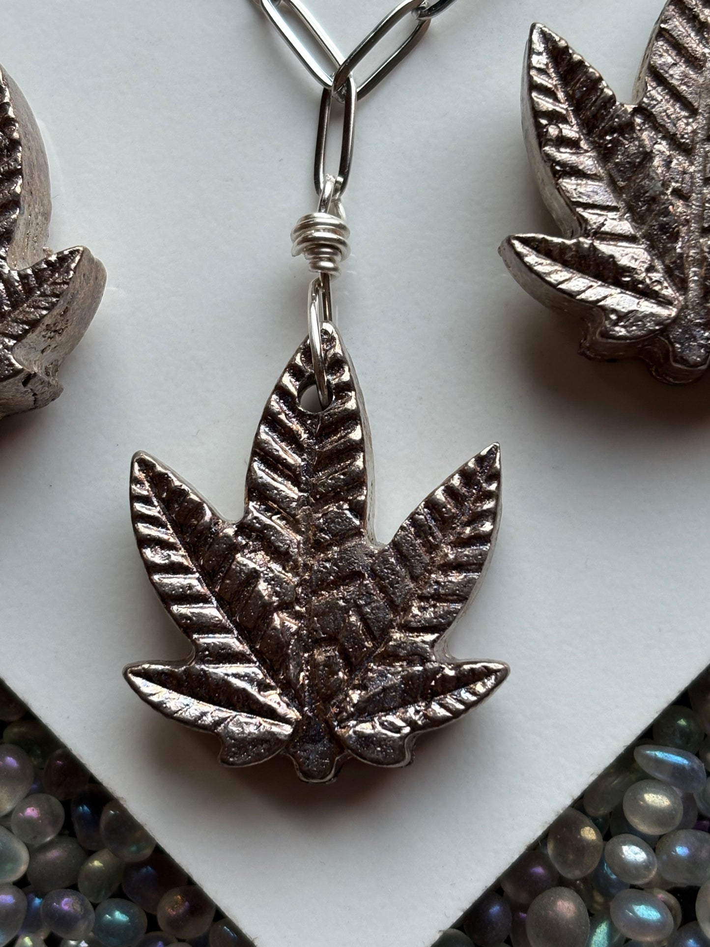 Silver Bismuth Crystal Silver Haze Leaf Necklace (2)
