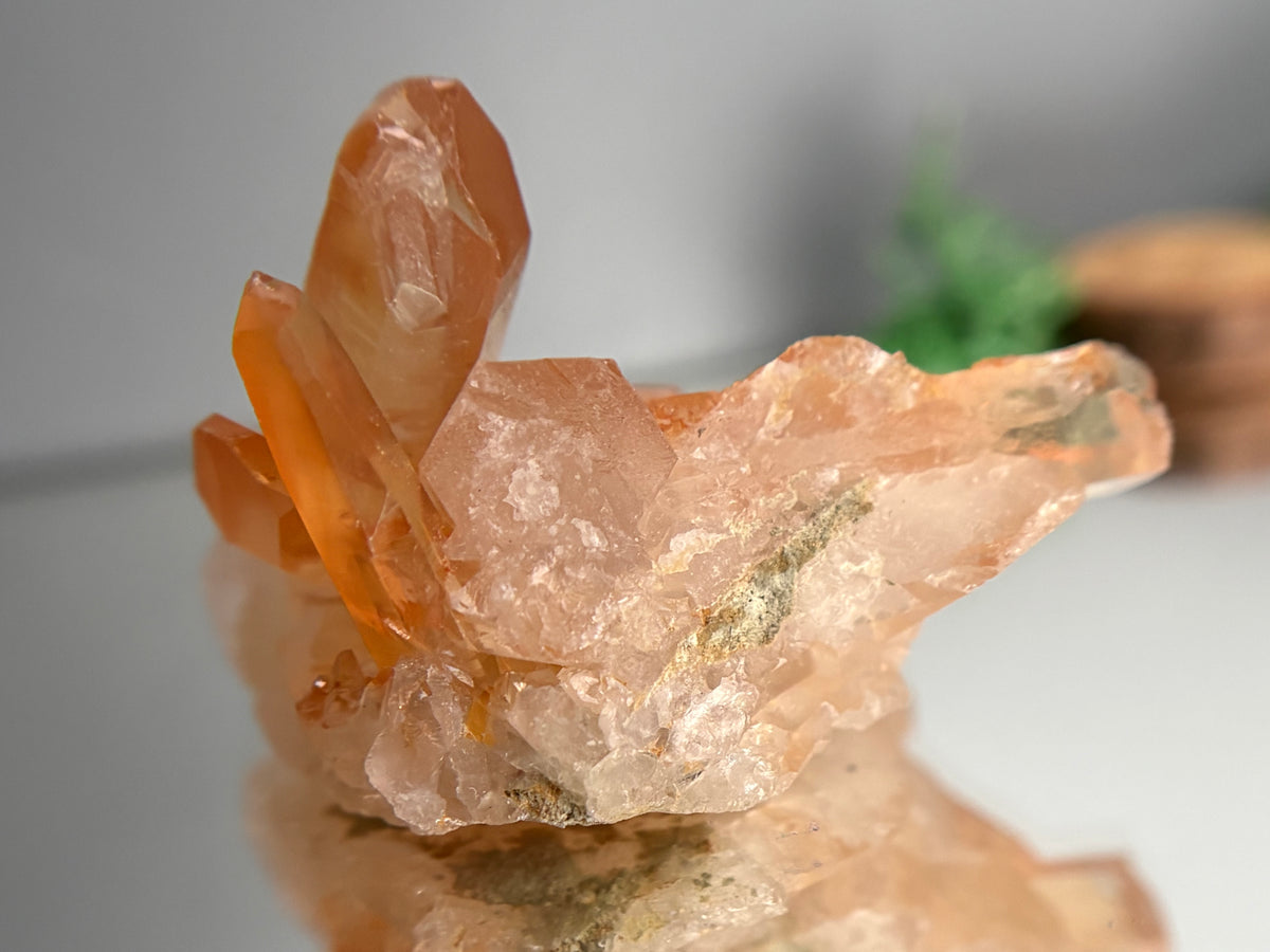 Tangerine Quartz Gemstone Crystal Specimen (1)