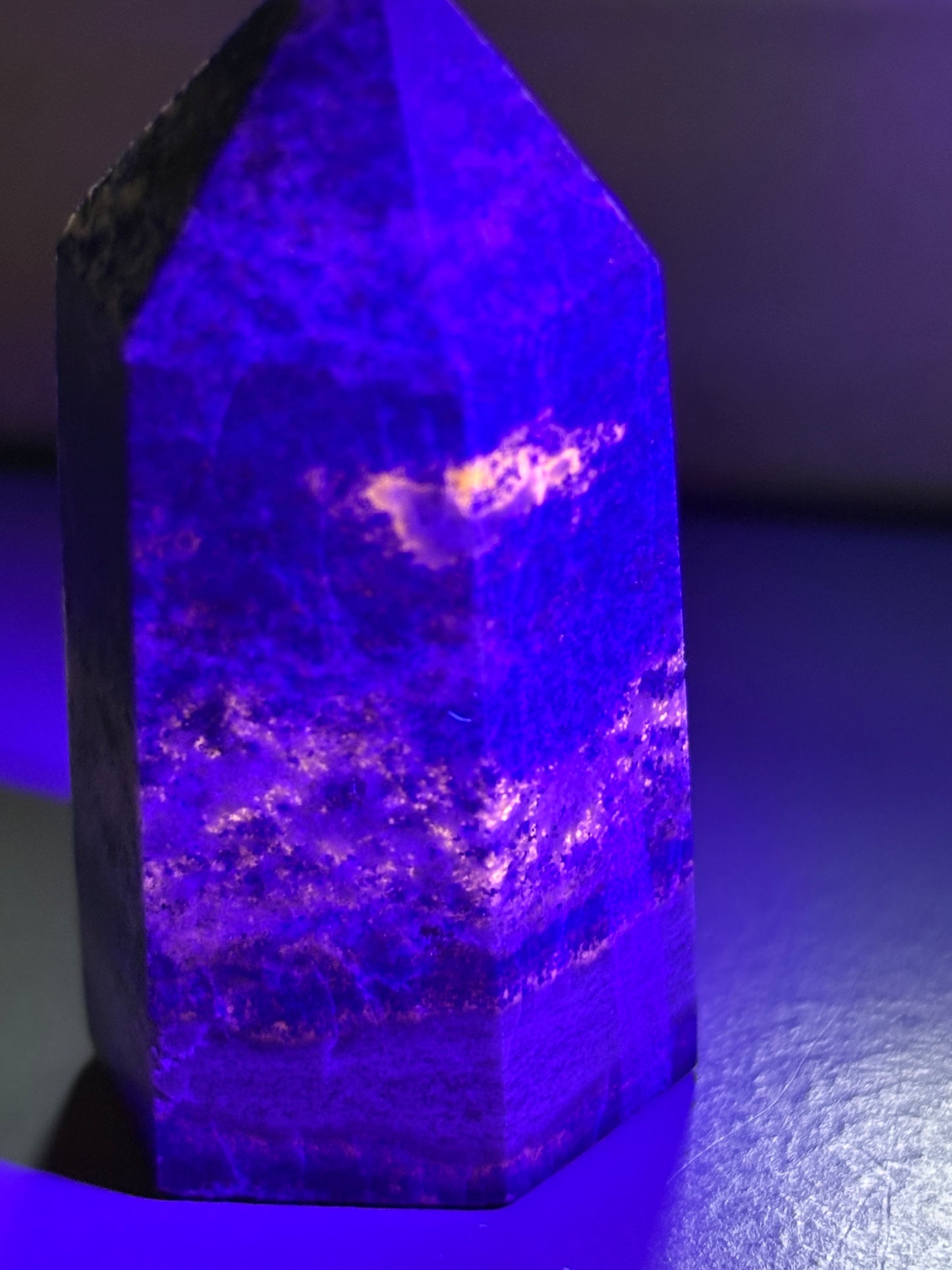 Lapis Lazuli Gemstone Crystal Tower Point (1)
