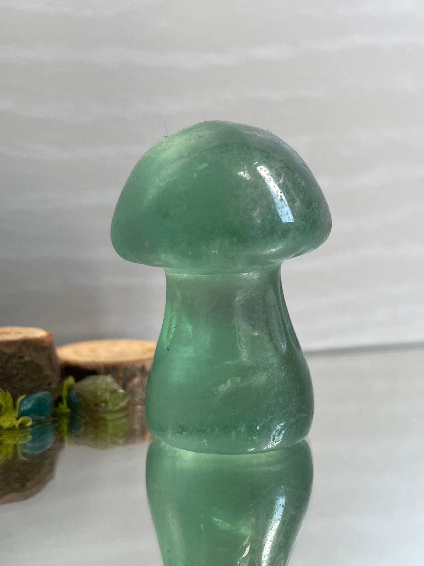 Green Fluorite Crystal Gemstone Mushroom Mini Carving (1)