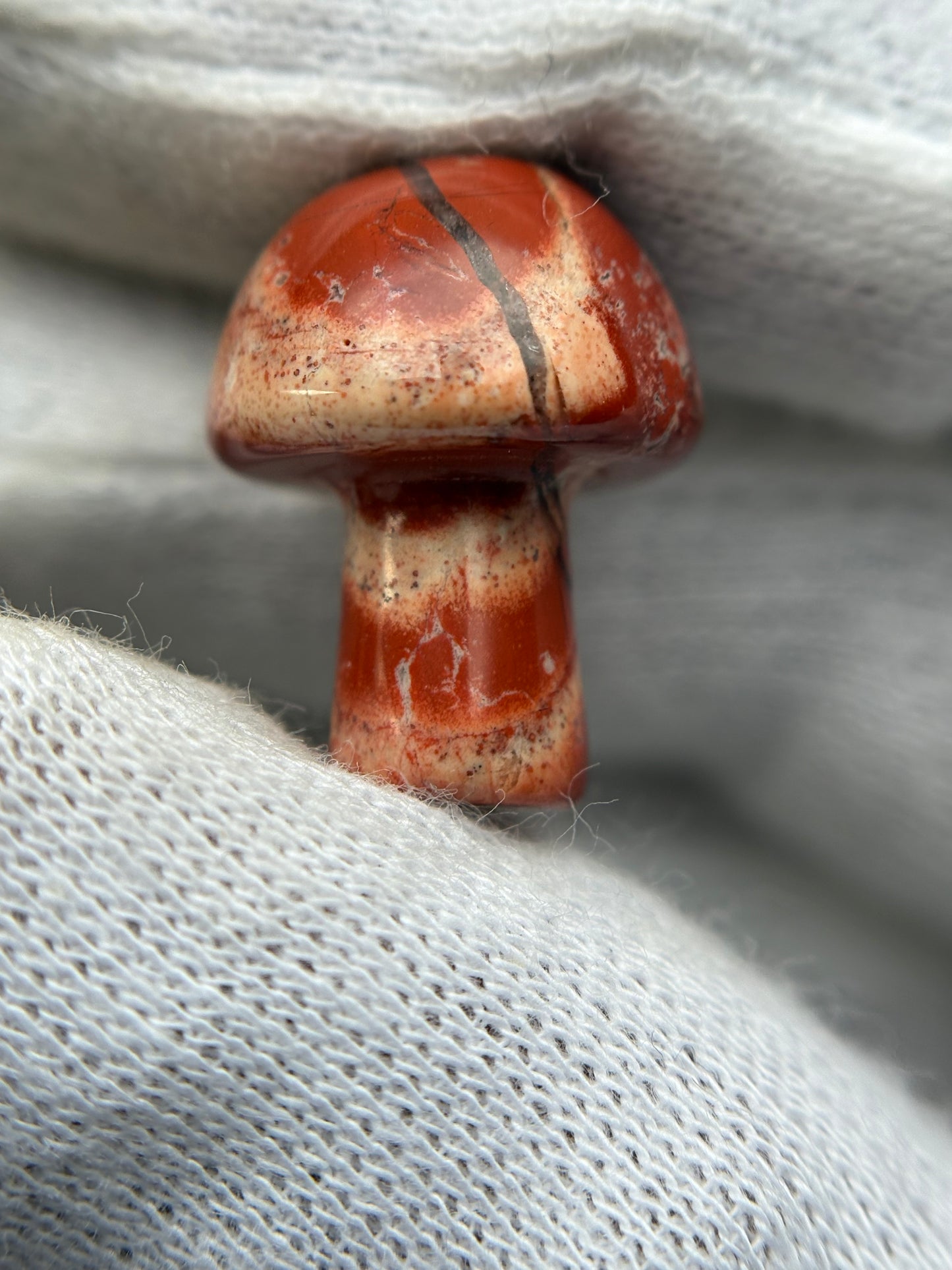 Red Jasper Crystal Gemstone Mushroom Carving Mini (3)
