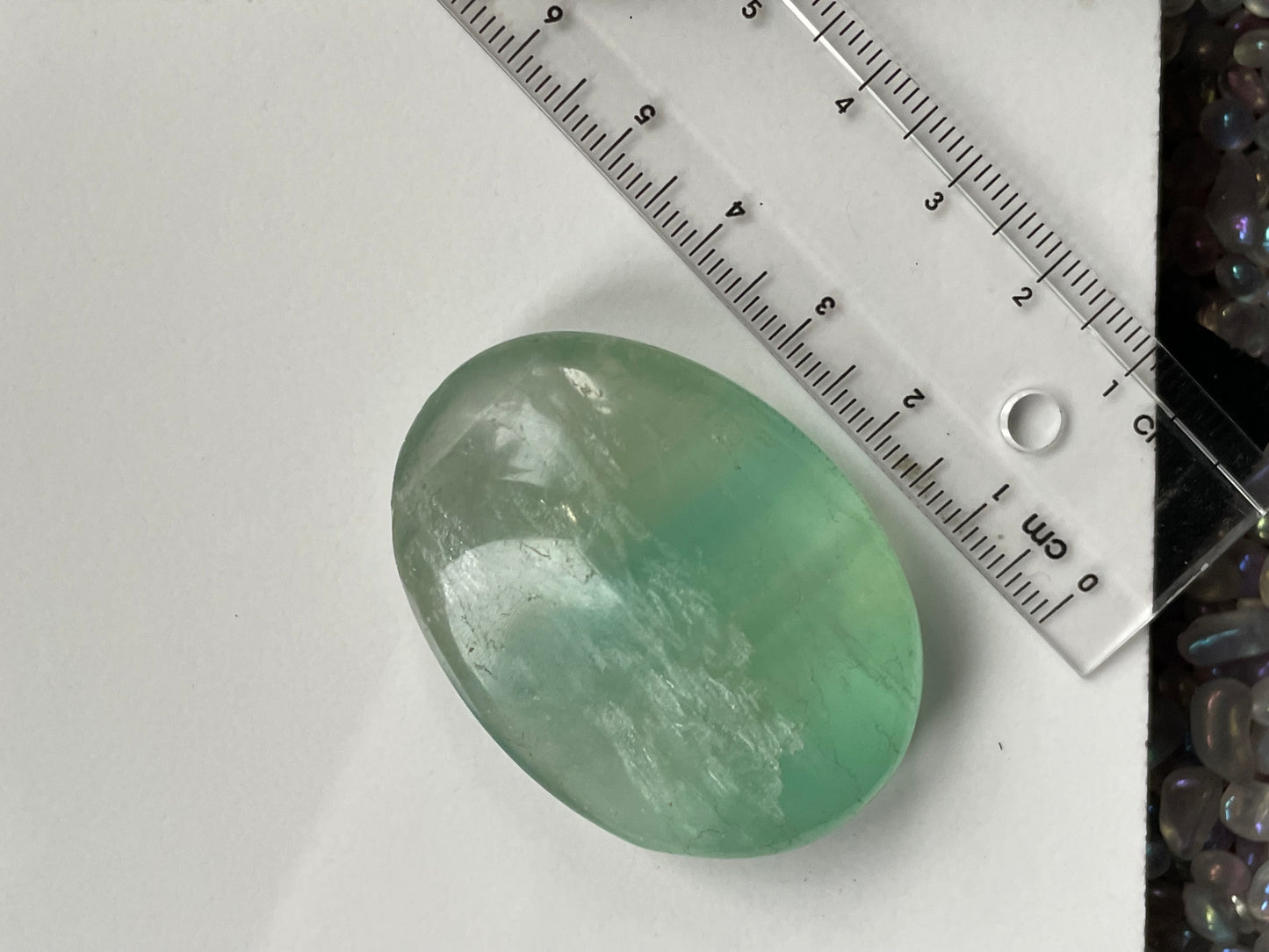 Green Fluorite Uv Reactive Crystal Gemstone Palm stone - S (C)