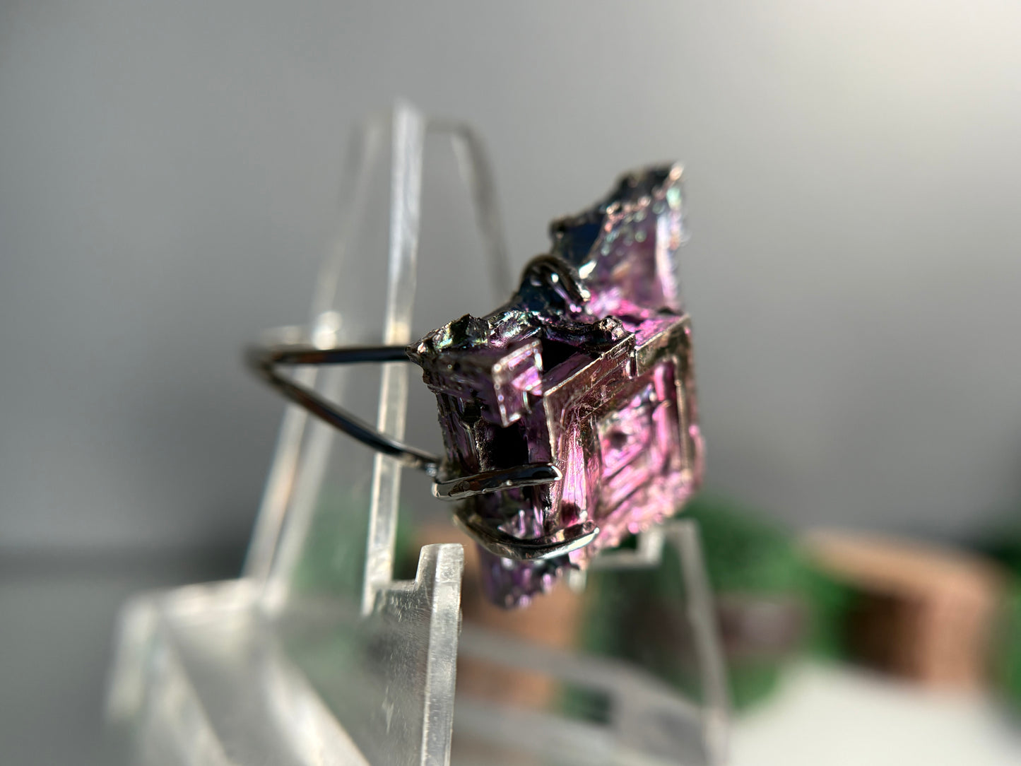 Bismuth Rose Crystal Metal Art Silver Ring