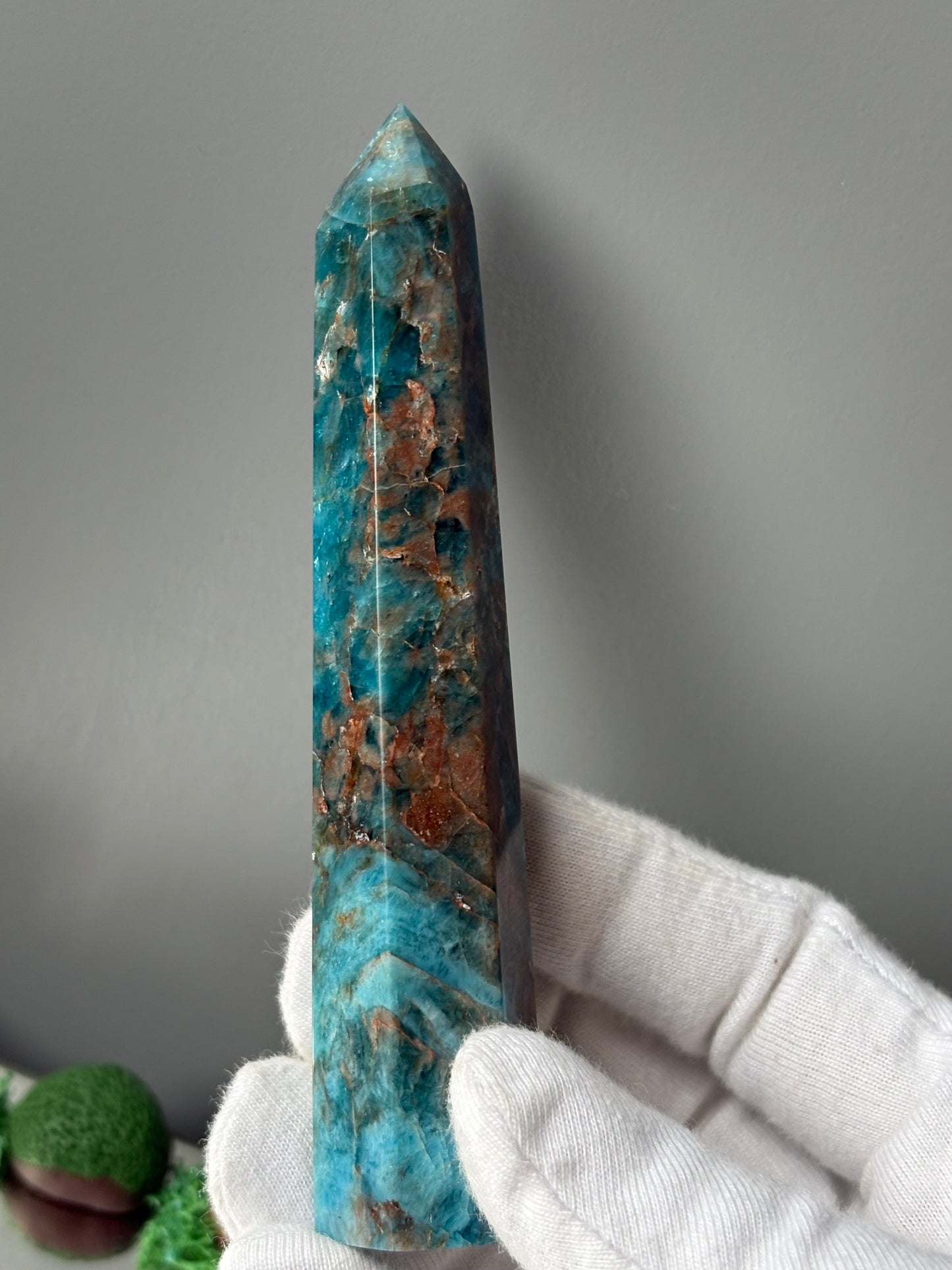 Neon Blue Apatite Gemstone Crystal Tower Point (3)