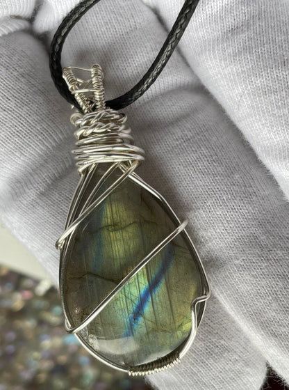 Gold Blue Labradorite Crystal Gemstone Silver Wire Necklace