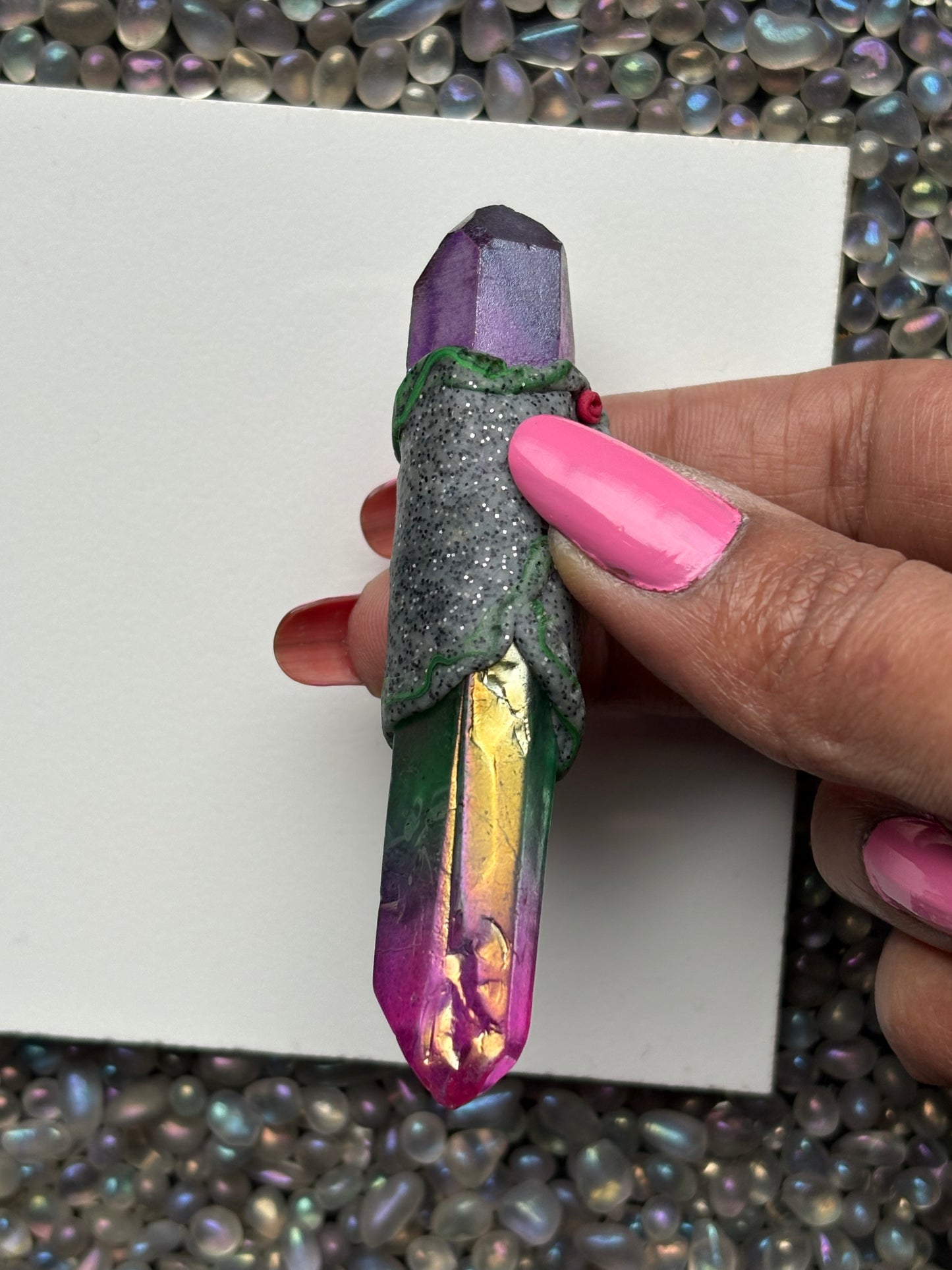 Purple Pink Green Aura Quartz Crystal Gemstone Granite Rose Flower Clay Wand - English Rose