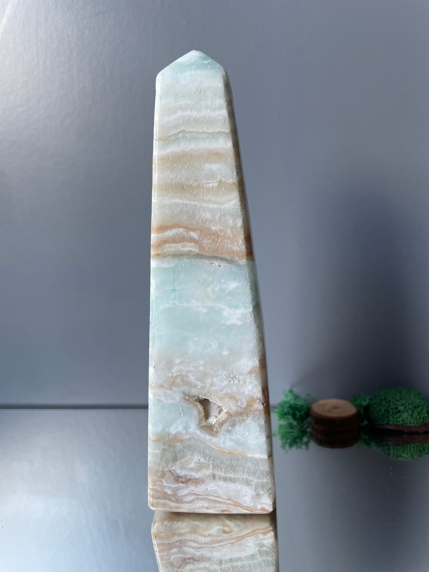 Caribbean Calcite Aragonite Crystal Gemstone Tower Point (2)
