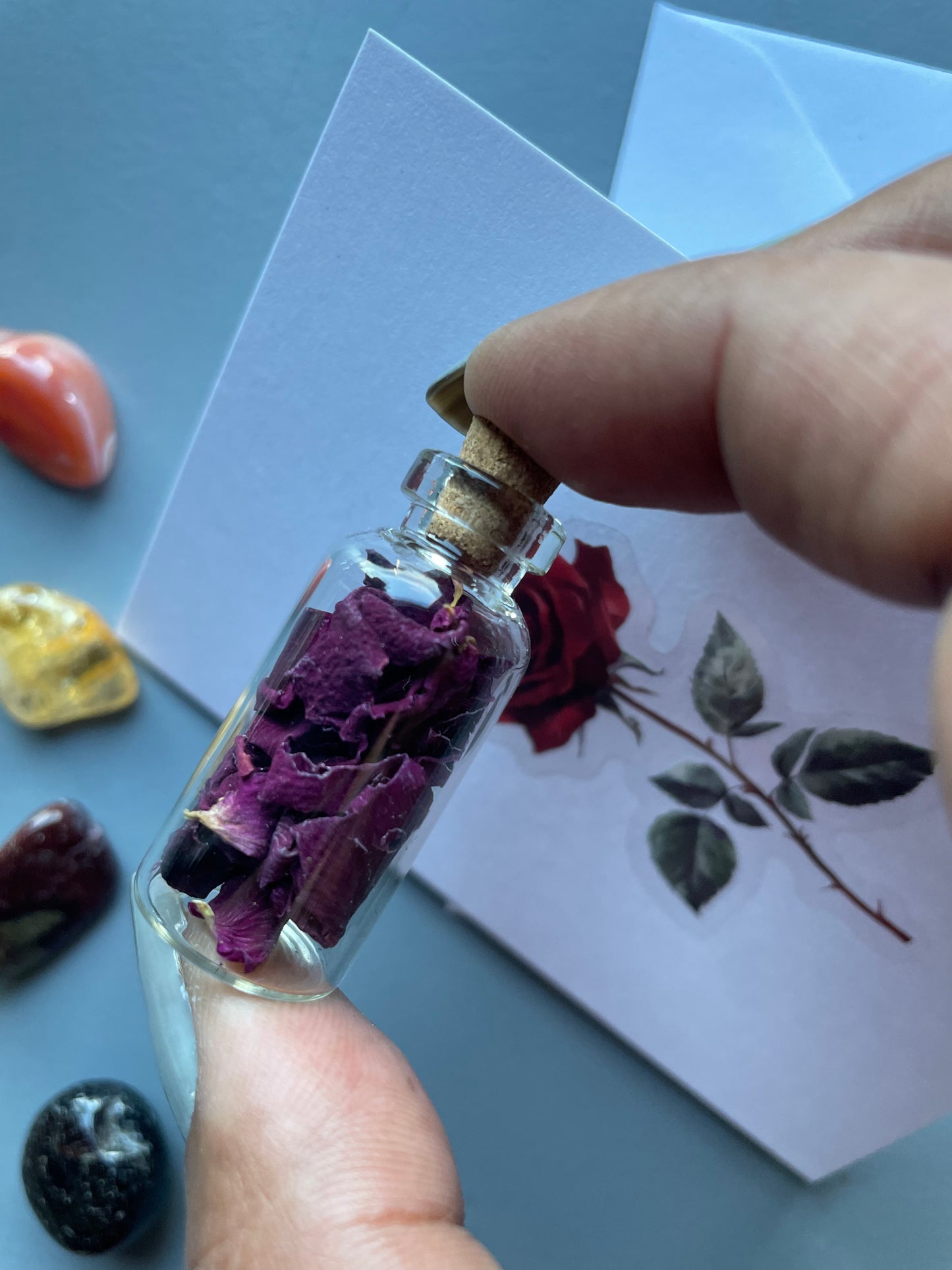 Rose Card & Gemstone Crystal Tumbled Stone Gift Set