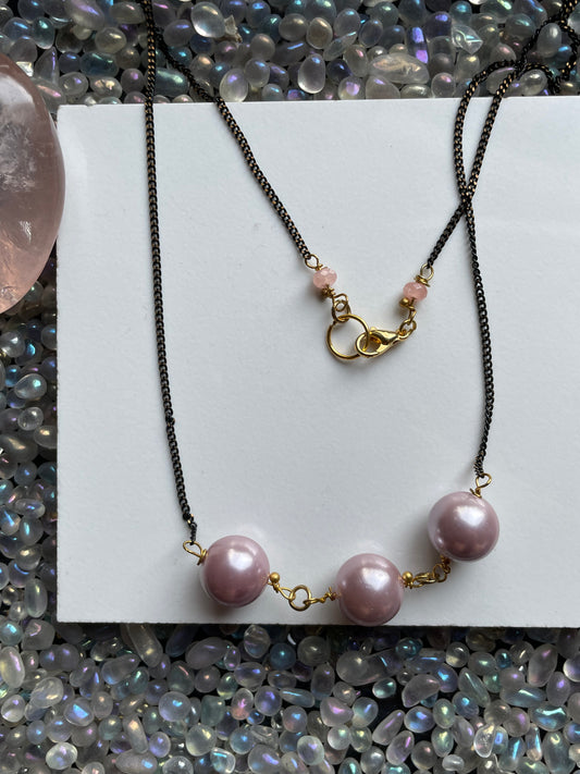 Hazy Violet Shell Pearl & Peach Quartzite Gemstone Back Detail Necklace (Certified)