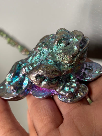 Purple Blue Bismuth Crystal Lucky Chinese Frog Metal Art Sculpture
