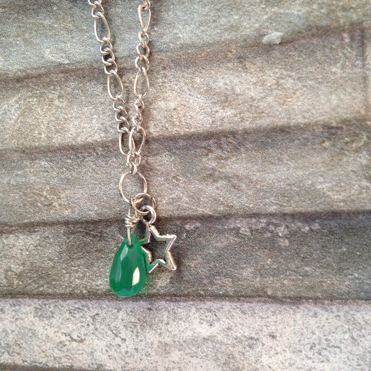 Green Onyx Faceted Drop Crystal Gemstone Star Charm Necklace