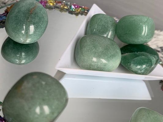 Green Aventurine Crystal Gemstone Tumble Stone - Medium