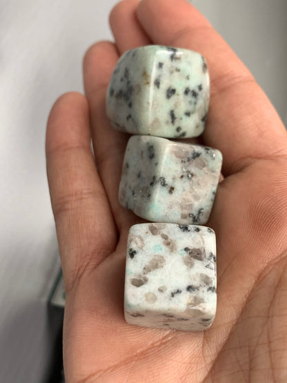 Kiwi Jasper Tumbled Cube Gemstone Crystal - Medium