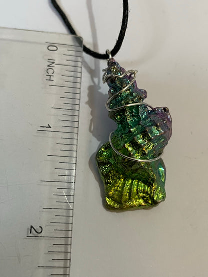 Bismuth Crystal Shell Metal Art Cord Necklace