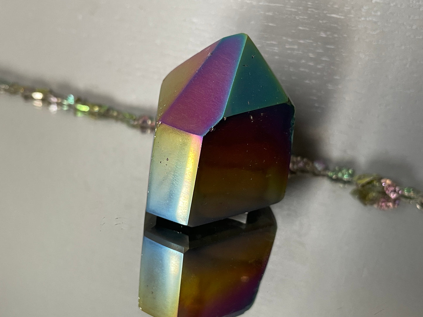 Titanium Aura Quartz Crystal Gemstone Tower Point (2)